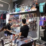 Tưng bừng khai trương shop cầu lông Quận 8 - VNB Sports khuyến mãi lên đến 50%