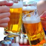 Tác hại của uống RƯỢU, BIA sau khi CHƠI đánh cầu lông